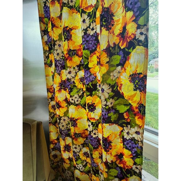 Vintage 80s pleated curtain, large yellow, green and purple flower, single panel - Picture 2 of 10